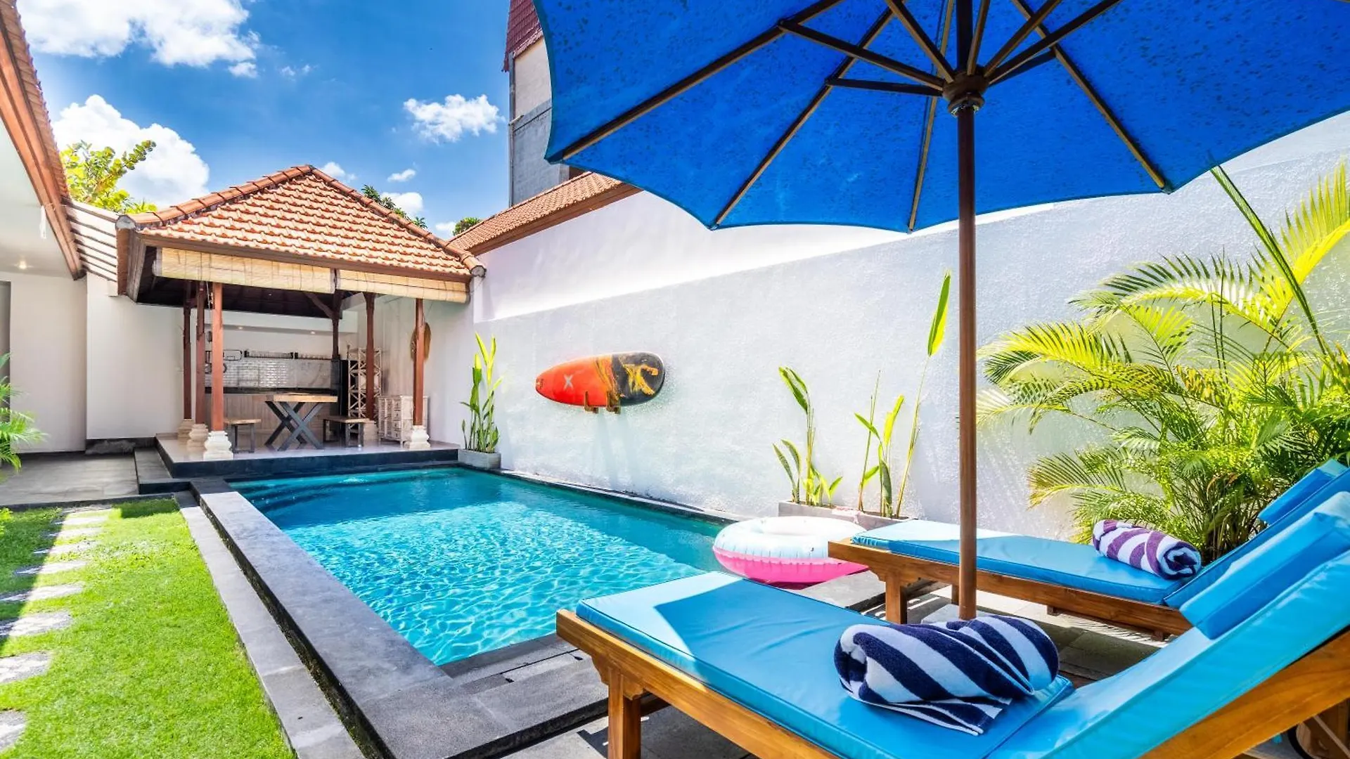4-Bedroom Pool Villa Near Seminyak Center