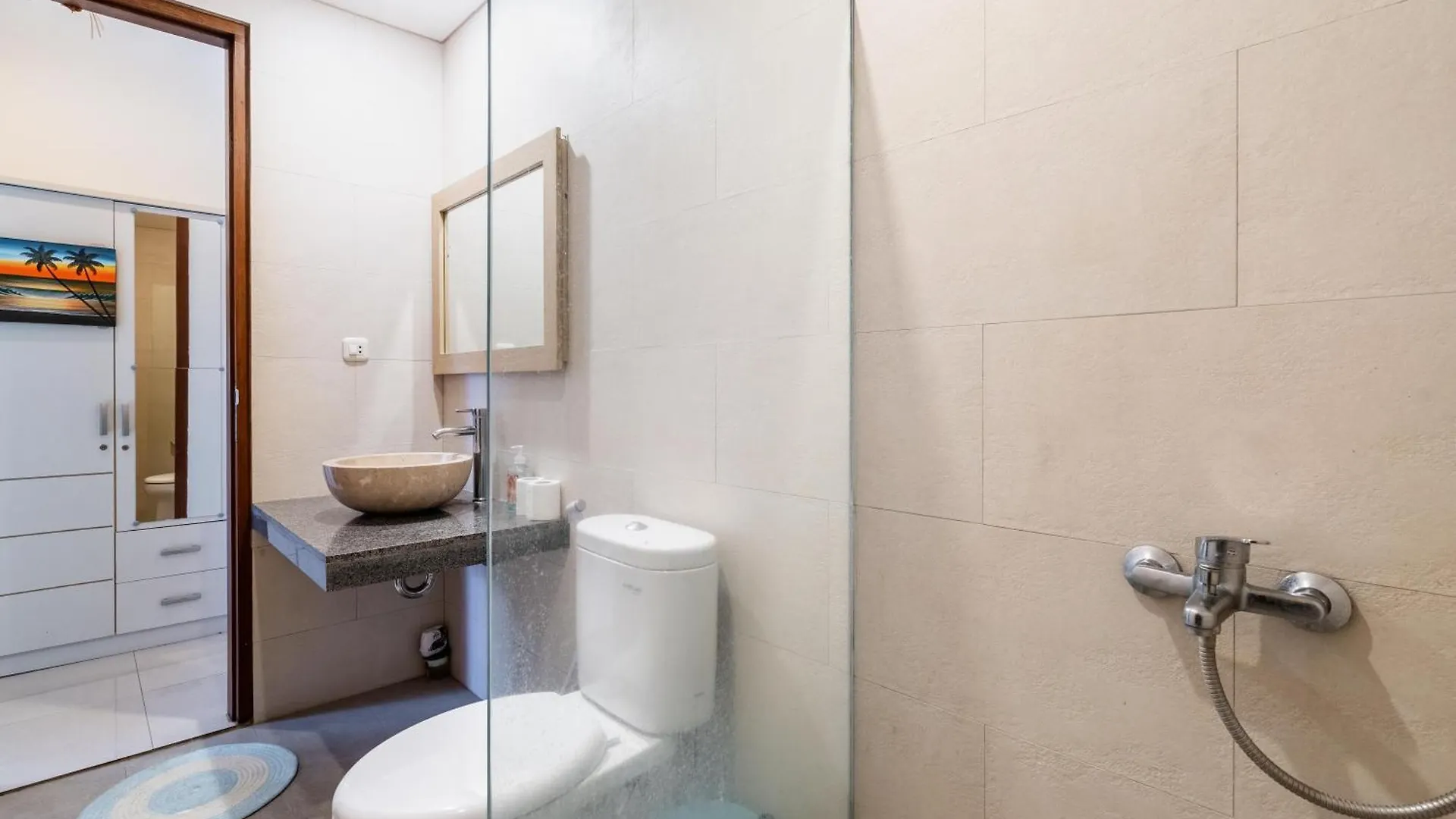 4-Bedroom Pool Villa Near Seminyak Center Indonesia