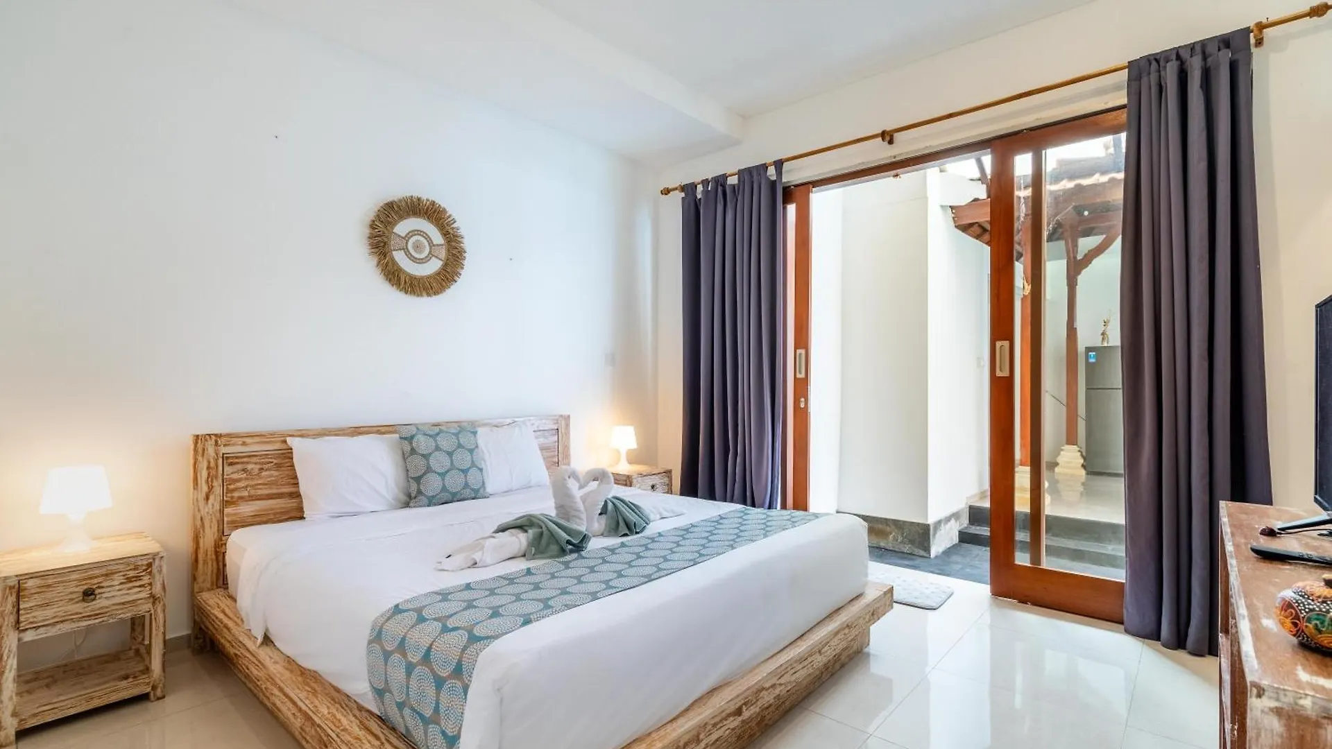 4-Bedroom Pool Villa Near Seminyak Center 0*, Seminyak (Bali) Indonesia
