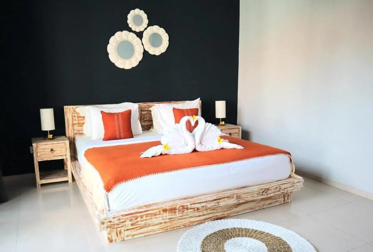 4-Bedroom Pool Villa Near Seminyak Center  Seminyak (Bali)